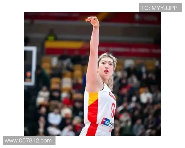 李梦成功减重5公斤积极备战女篮集训状态显著提升展现出色竞技状态